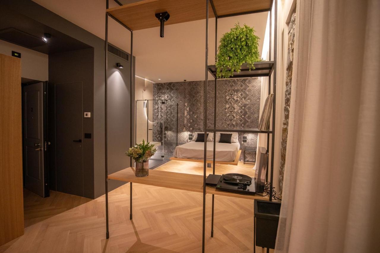 S1 Luxury Suites And Rooms Trieste Bagian luar foto